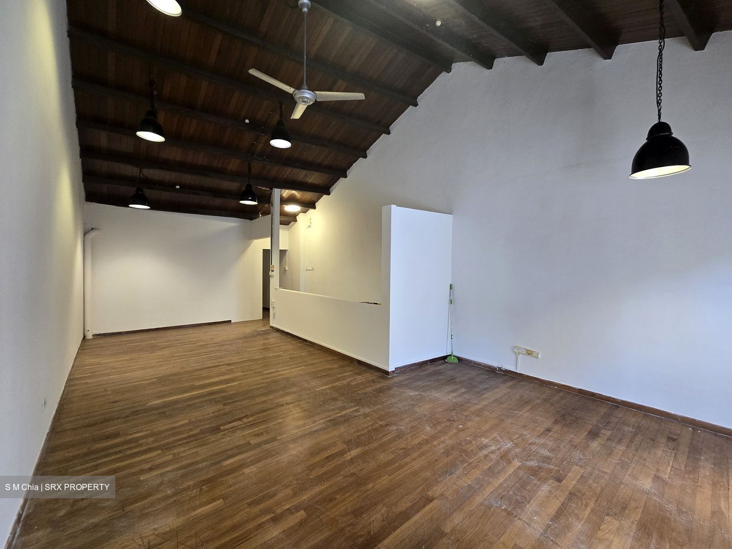 River Valley Road (D9), Office #577019611